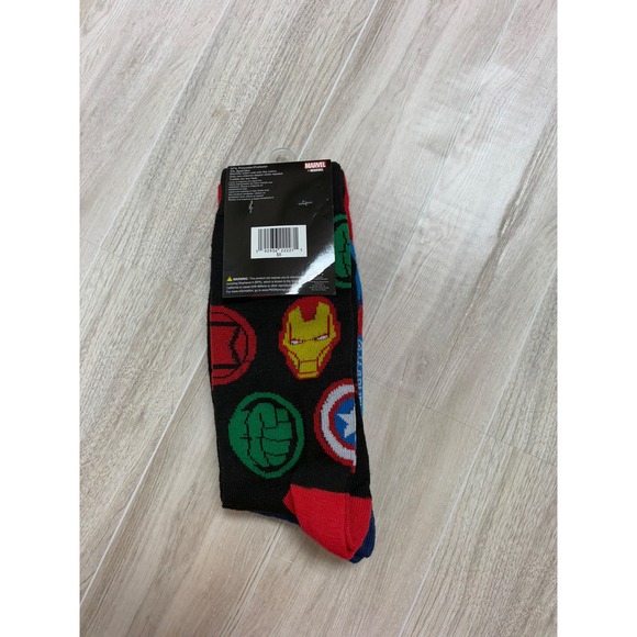 Marvel Avengers Captain America Superhero Crew Socks 2 Pair Mens - Picture 2 of 2